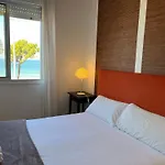 Primera Linea De Playa America Con Garaje * Nigrán