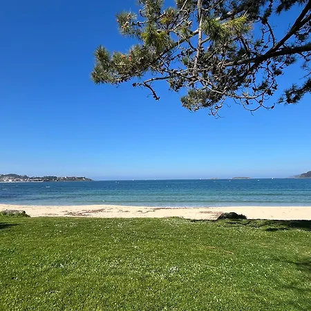 Primera Linea De Playa America Con Garaje Nigrán